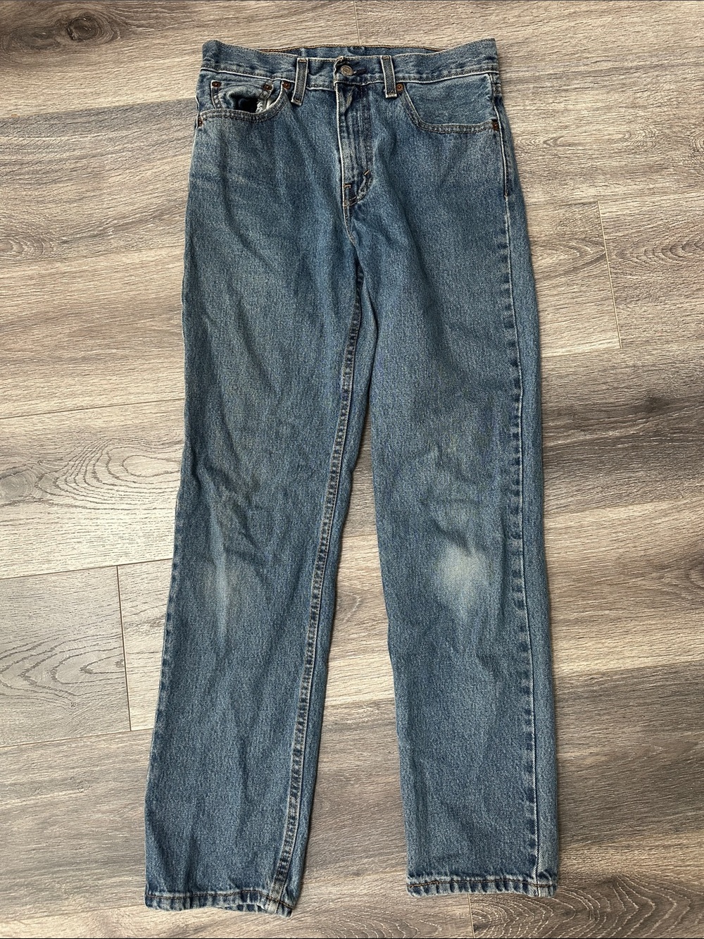 Levi’s 30 x 32 straight leg jeans - Picture 2 of 5